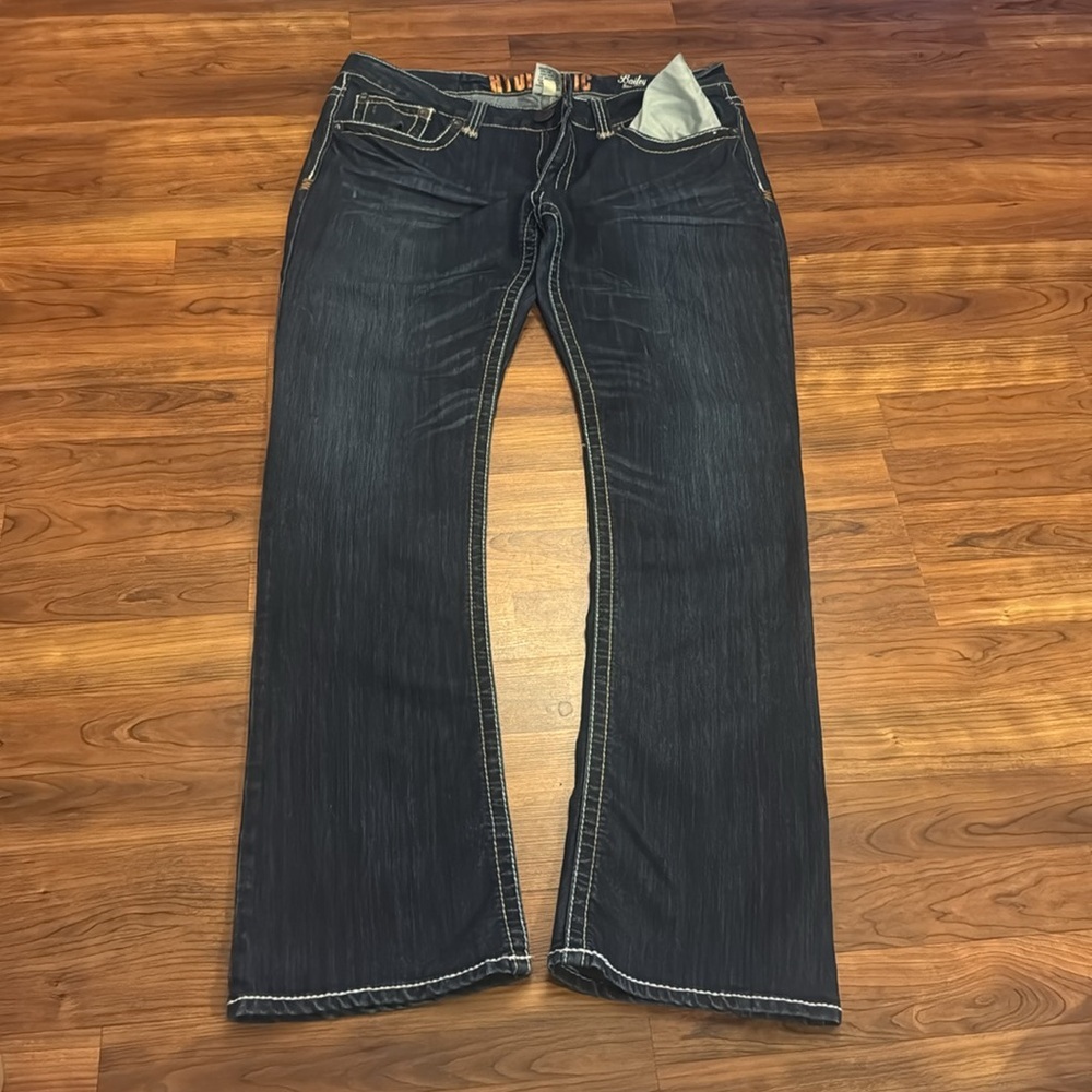 Women’s size 17/18 long slim boot cut jeans 32 inch inseam